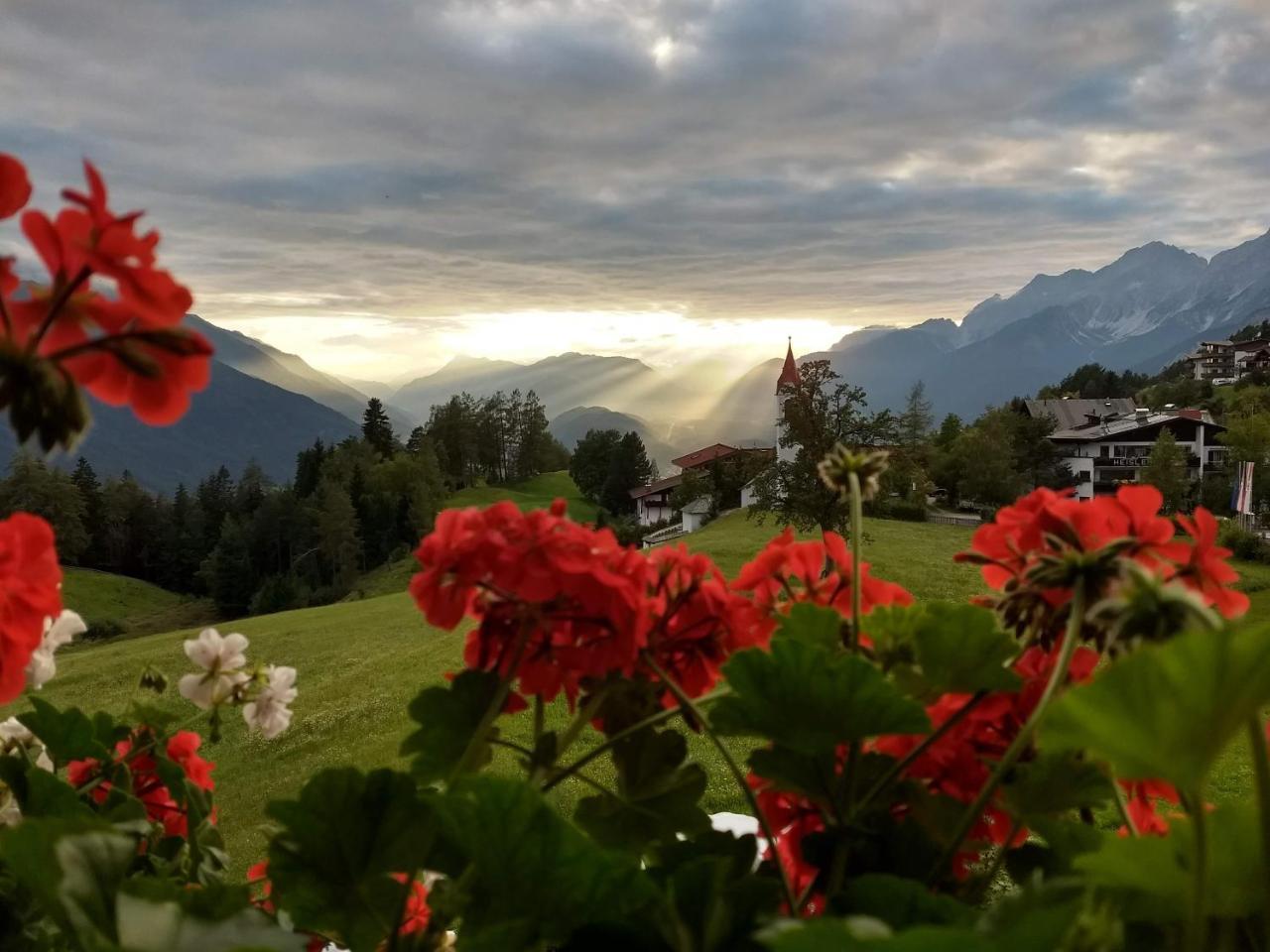 Haus Lukas Bed and Breakfast Seefeld in Tirol Esterno foto